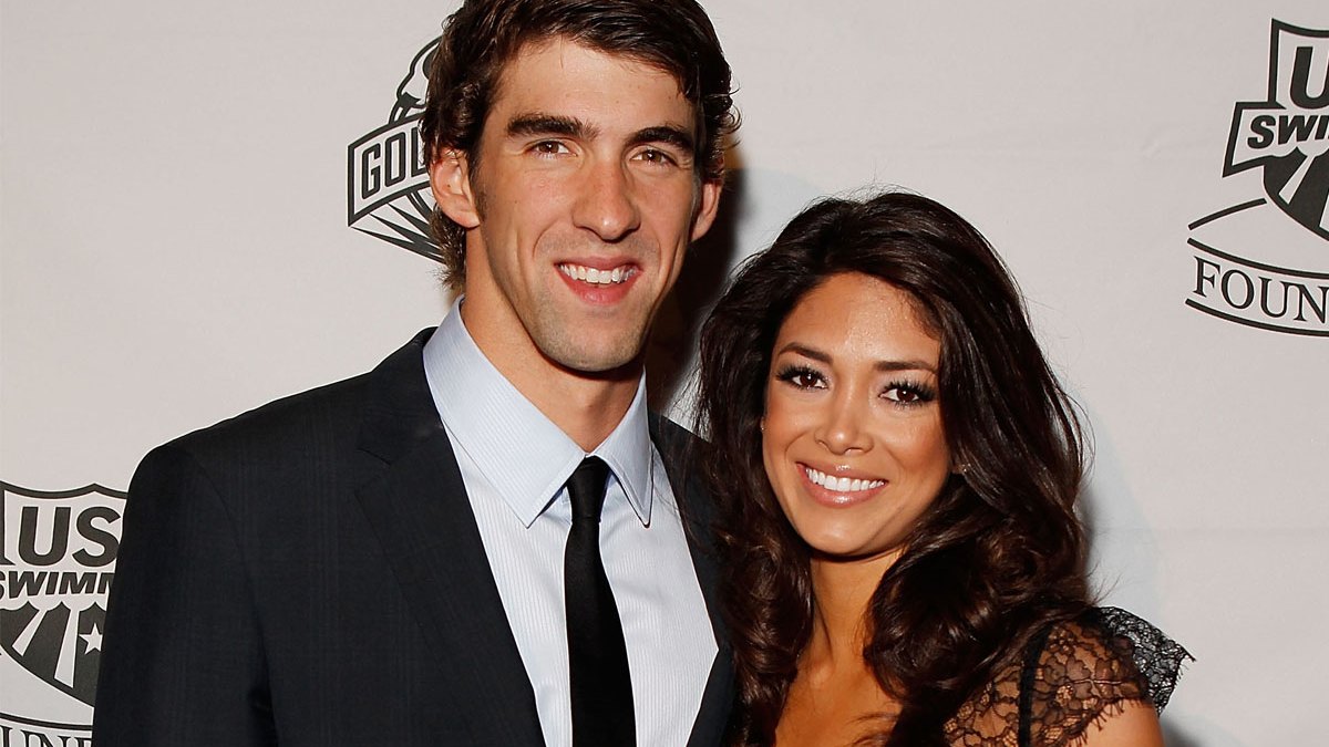 Michael Phelps Is Engaged To Girlfriend Nicole Johnson — See The Ring In Touch Weekly