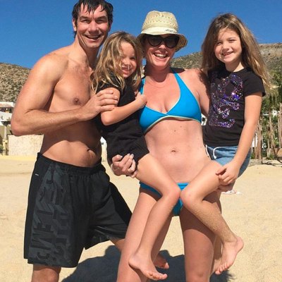 rebecca romijn, jerry o'connell daughters