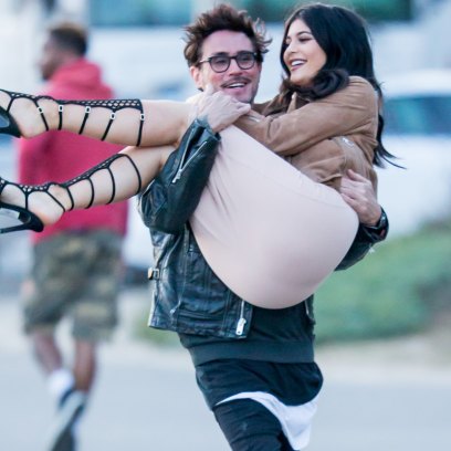 Kylie jenner gets carried