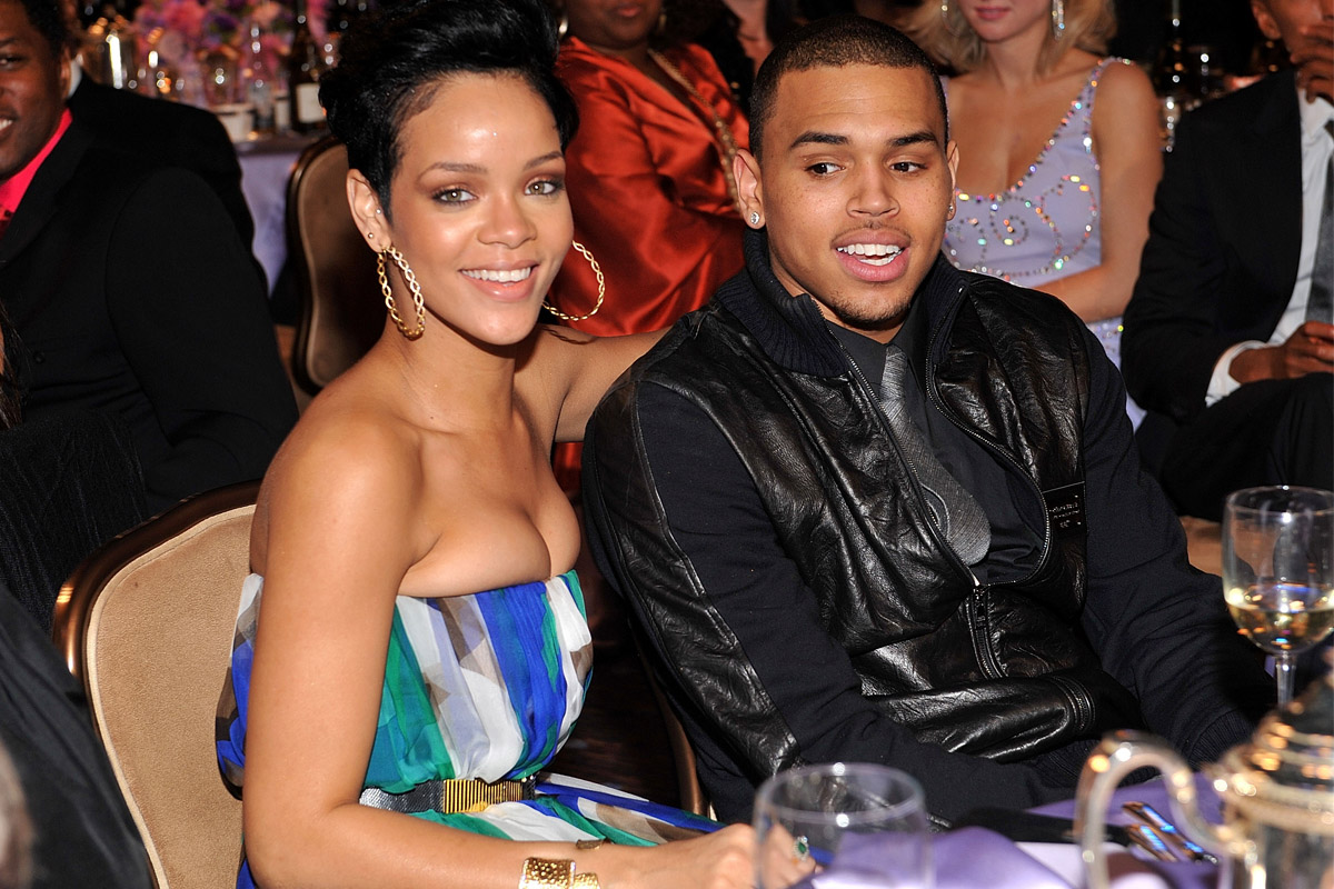Rihanna Caught FaceTiming With Bad Boy Ex, Chris Brown (REPORT)