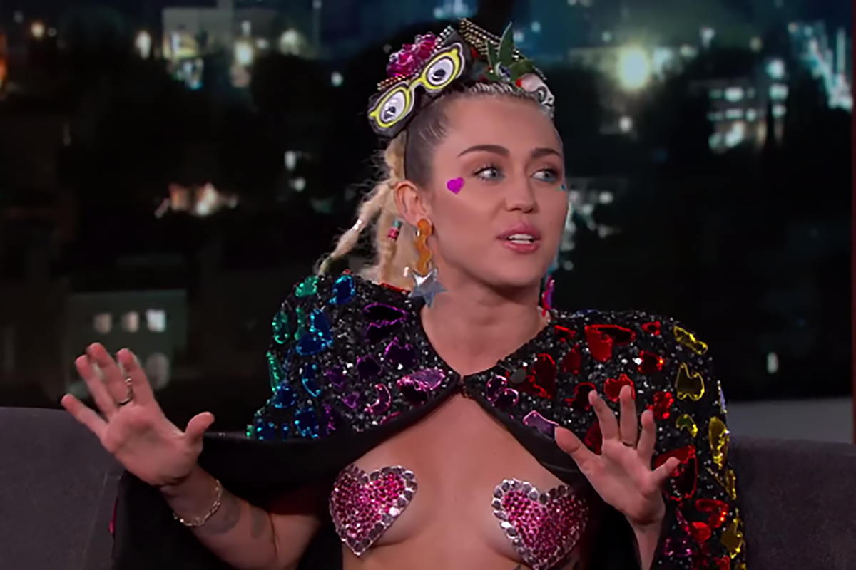 Miley Cyrus Shows Off Sparkly Nipple Pasties on 'Jimmy Kimmel Live