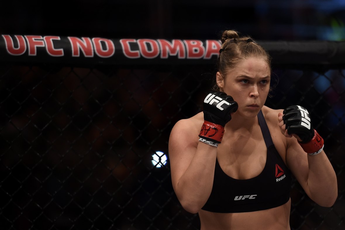 1180px x 786px - Ronda Rousey Was Offered Her Latest Role... in a Porn Movie (REPORT) - In  Touch Weekly