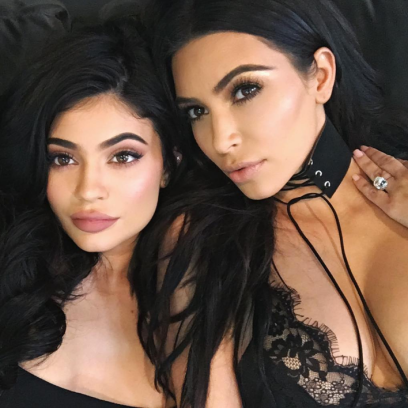 Kim kardashian kylie jenner twins