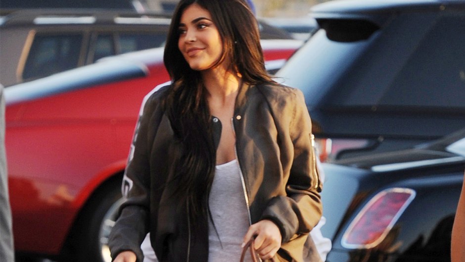 Kylie jenner baby bump pregnant