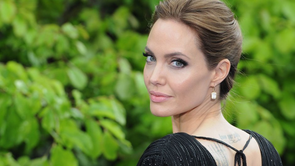 Angelina jolie death threat