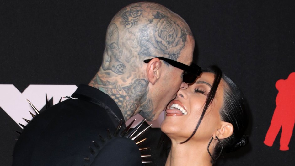 Celebrities' Most Awkward PDA Moments From Over-the-Top Making Out to Botched Kisses