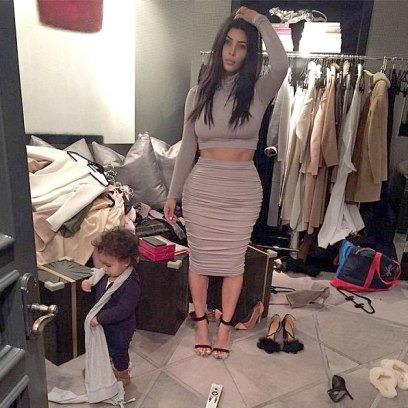 Kim kardashian selfie messy