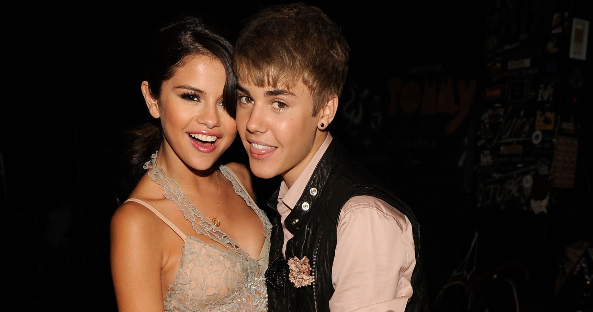 Are justin bieber and selena gomez dating
