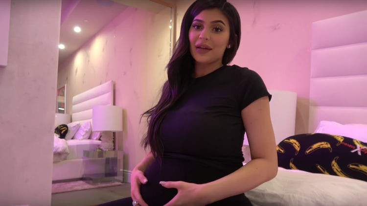 Kylie jenner pregnant