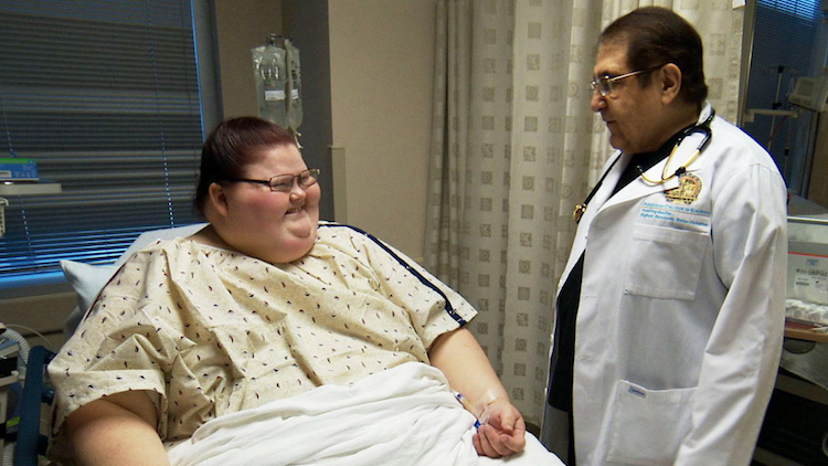 Who pays for surgery on 600 lb life
