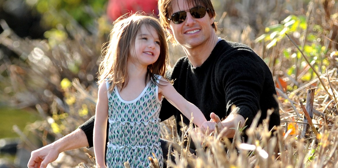 does suri cruise see tom