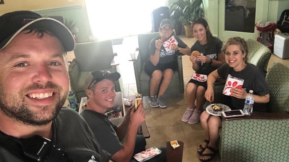 The Duggars Eat Chick-fil-A While Volunteering in Bahamas