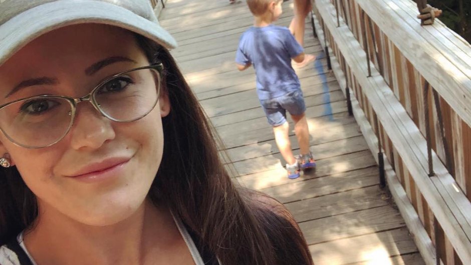 Jenelle Evans Takes Selfie As Family Walks Across Bridge
