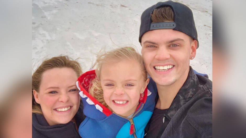 Catelynn Lowell Shares Pregnancy Update: 'Nova Is Beyond Excited'