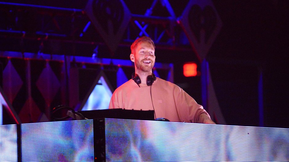 Calvin Harris Celebrates New Year's Eve in Las Vegas at OMNIA Nightclub Inside Caesars Palace