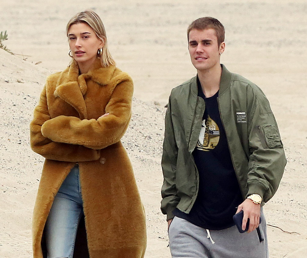 Justin Bieber and Hailey Baldwin show off $1100 wedding rings nine months  after courthouse wedding | Daily Mail Online