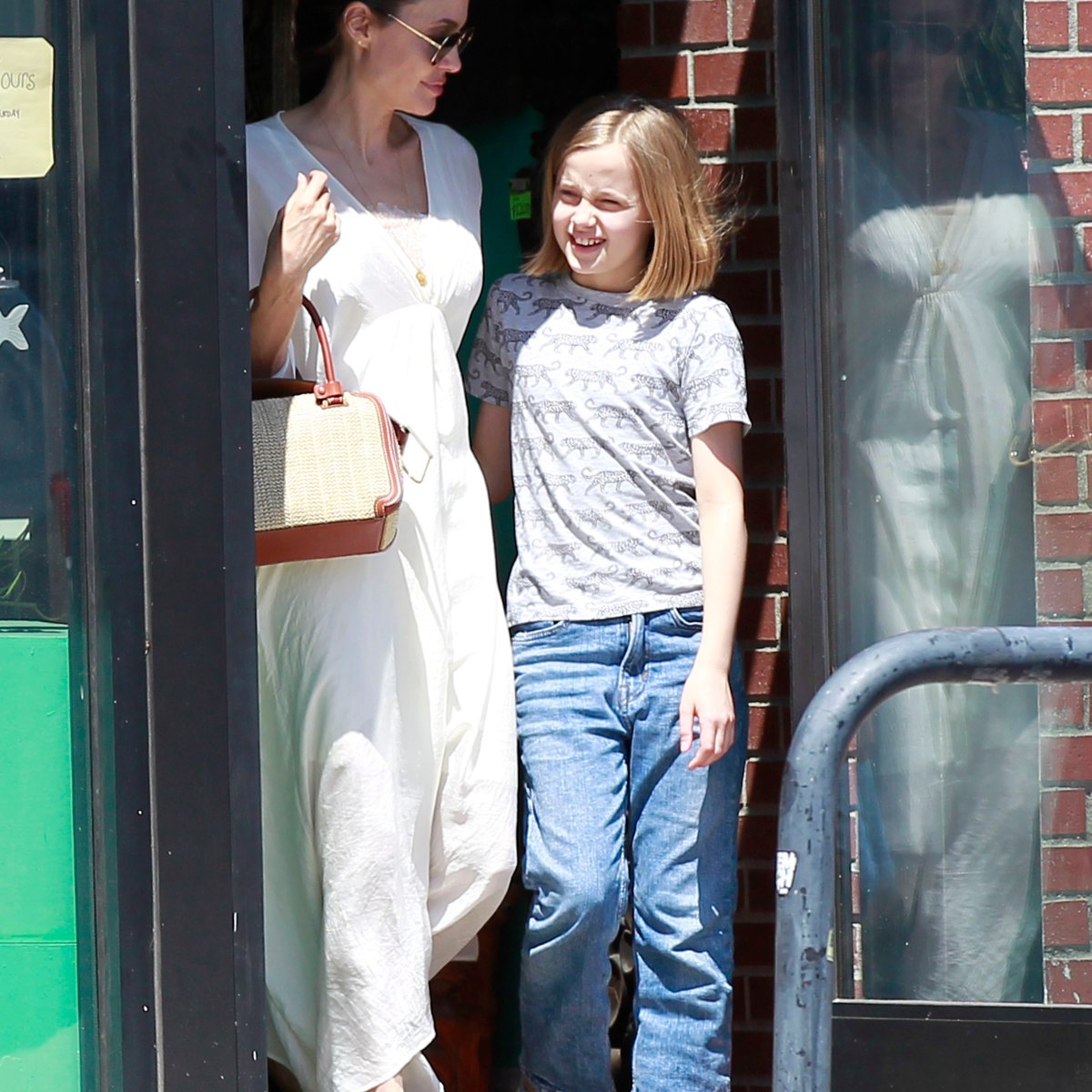 Angelina Jolie shops for sparkling water with daughter Vivienne in our  first sighting of 2022