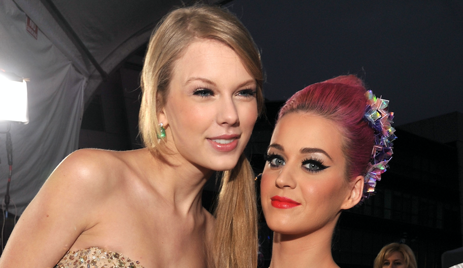 are-taylor-swift-and-katy-perry-friends-see-cookie-pic