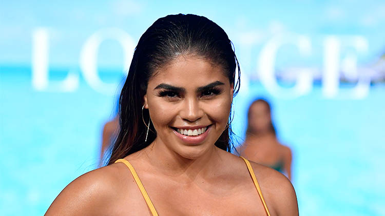 90 day fiance star fernanda flores makes her runway model debut in miami