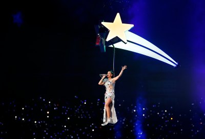 Katy Perry Performing With a Shooting Star in the Background