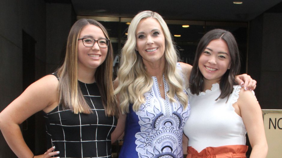 Kate Gosselin Wearing a Patterned Dress With Her Daughters