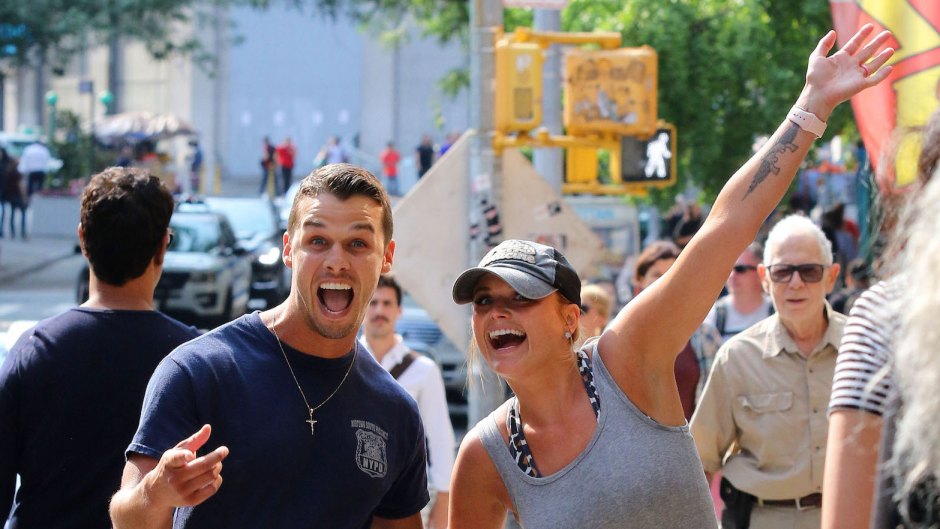 Miranda Lambert Walking Around NYC in Gym Clothes With Her Husband Brendan McLoughlin