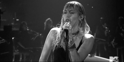 Miley Cyrus Gets Emotional During Slide Away Performance at 2019 MTV VMAs