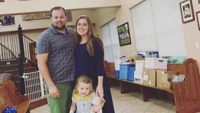 Josh and Anna Duggar Smile with Daughter Meredith