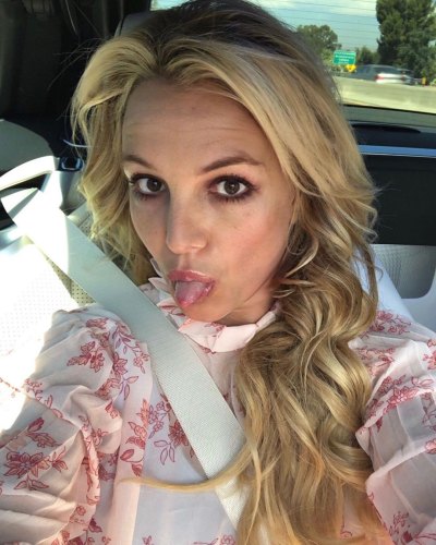 Britney Spears Slammed Wearing Too Much Makeup Working Out