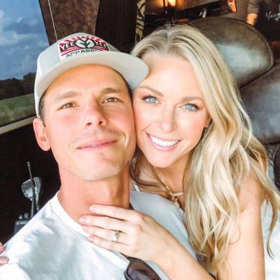 Granger Smith's Wife Debuts New Hair Color After Son's Passing