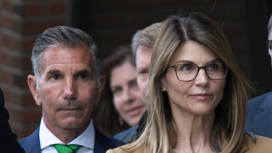 Lori Loughlin Wearing Glasses While Walking With Husband Mossimo Giannulli to Court in Boston