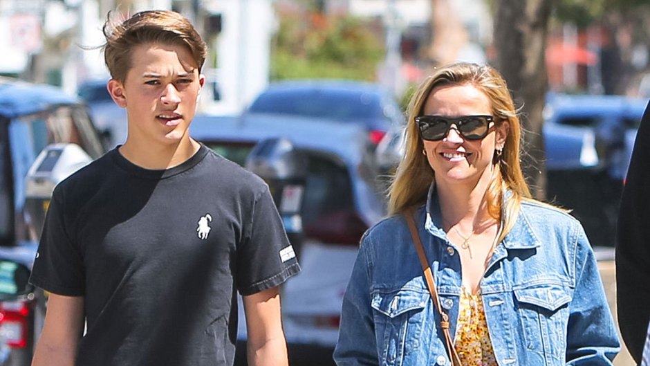 Reese Witherspoon's Son Deacon Trolls His Mom for Not Knowing What Tik-Tok Is: 'So Embarrassing'