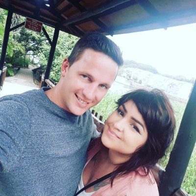 90 day fiance star ronald wears a gray t shirt and tiffany wears a pink top over a white cami in cute couple selfie 90 day fiance are tiffany and ronald still together