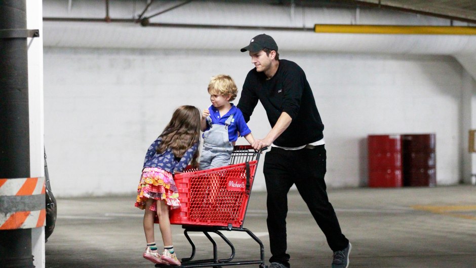 Ashton Kutcher With a Target Shopping Cart With His 2 Kids