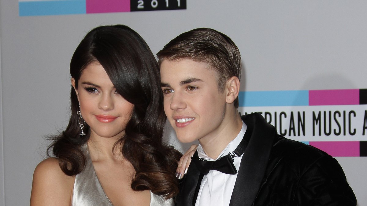 Taylor Hall's going to be bummed when he sees this Bieber/Selena