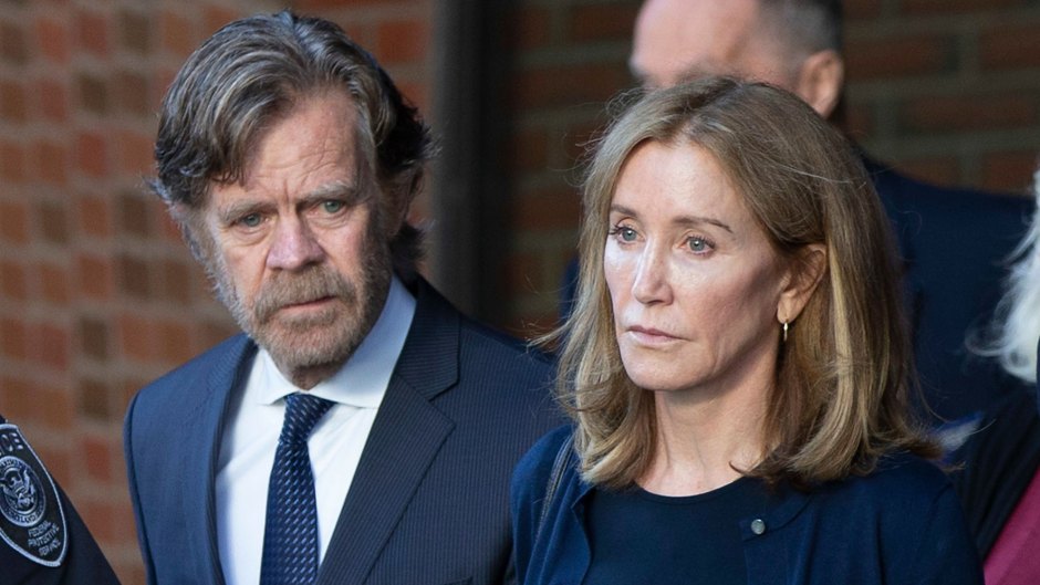 William H. Macy and Felicity Huffman Holding Hands While Leaving Court