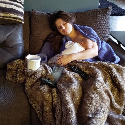 Amy Duggar Post Pardom Life Breast Feeding Dax