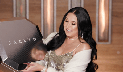 Jaclyn Hill Released Highlighter Holiday Collection 5 Months After Botched Lipsticks Fan Backlash