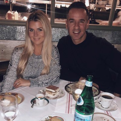 mike sorrentino and his wife lauren enjoy their 1 year anniversary dinner