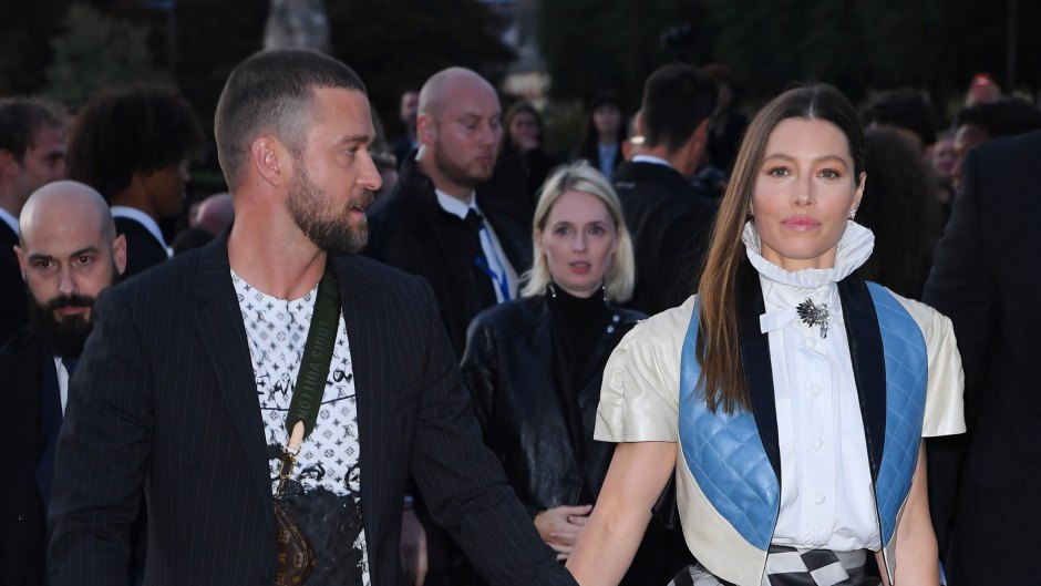Justin Timberlake and Jessica Biel Walking in Paris