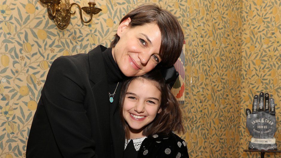 Suri Cruise and Katie Holmes Hugging at an Event
