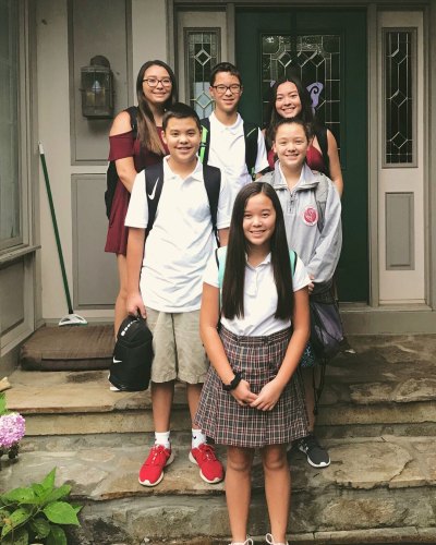 Gosselin Children Infront of House 6 of Eight Mady Gosselin Wants To Have Her Own Identity Outside of 'Kate Plus 8'