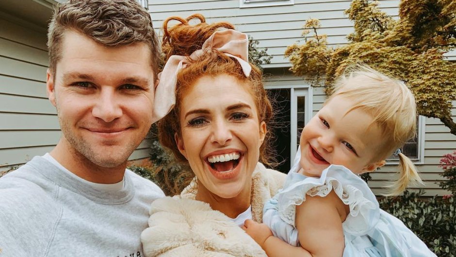 jeremy and audrey roloff selfie holding ember
