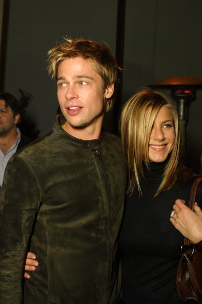 Jennifer Aniston and Brad Pitt Newlywed Mansion on Sale