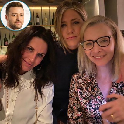 Justin Timberlake 'Likes' a 'Friends' Reunion Photo of Jennifer Aniston, Courteney Cox and Lisa Kudrow