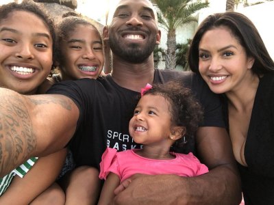 Kobe Bryant With His 4 Daughters