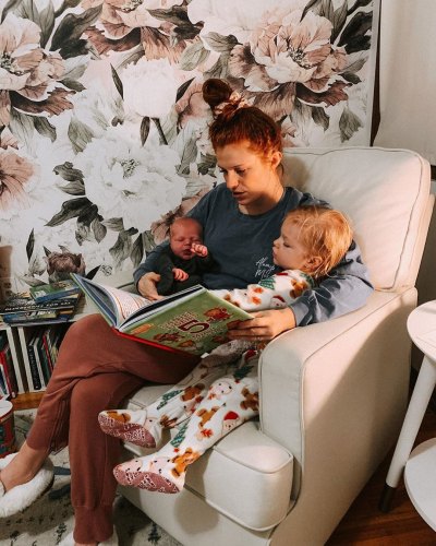 Mom Audrey Roloff Reads to Ember and Bode