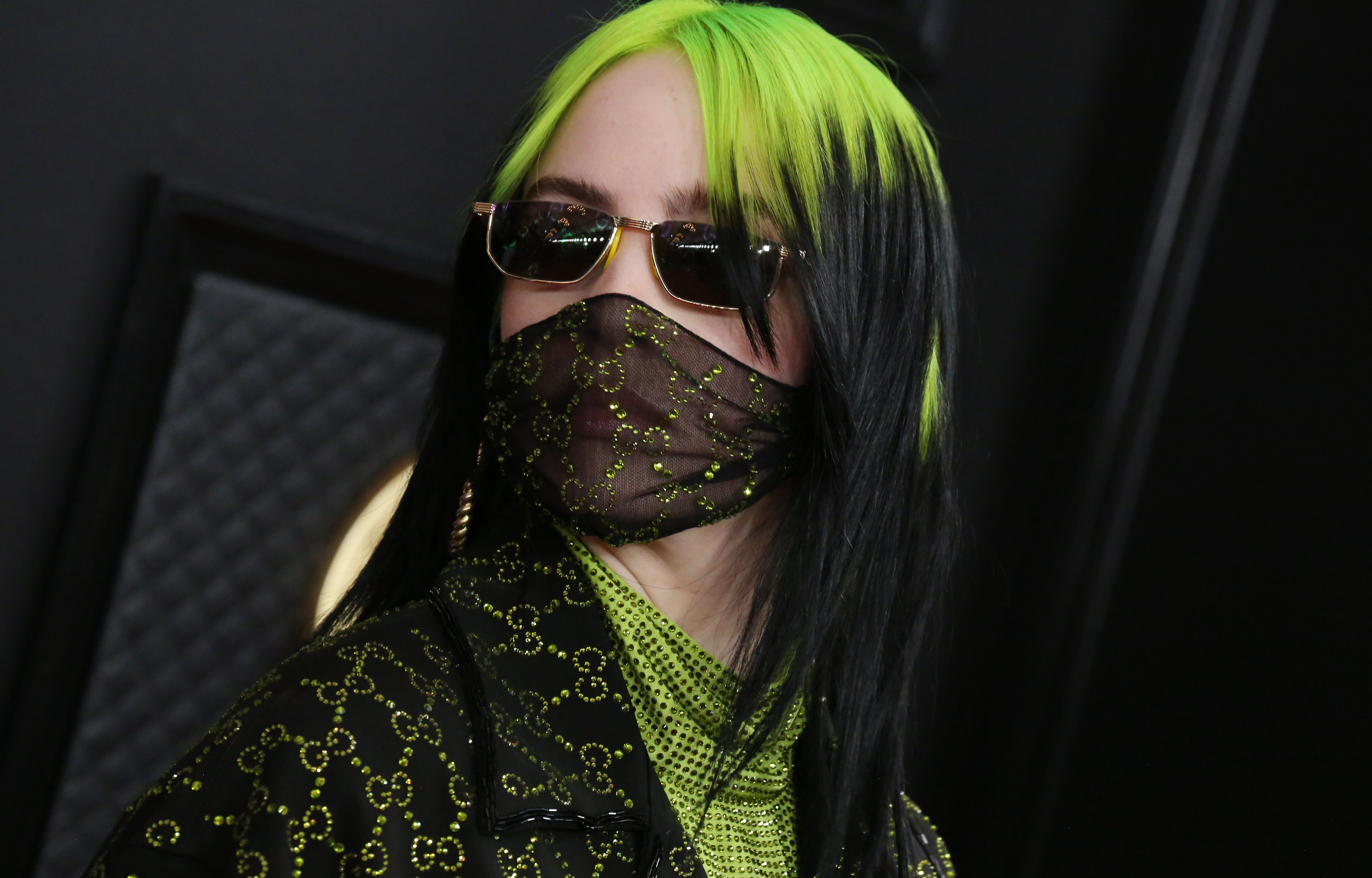 Billie Eilish Shades Look Alike For Pretending To Be Her Stop