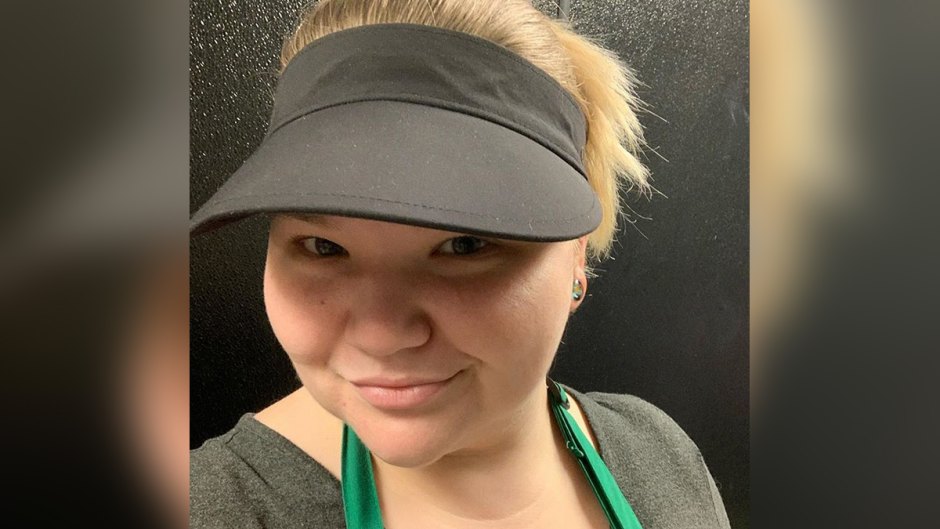 '90-Day-Fiancé'-Star-Nicole-Nafziger-Enjoys-'Another-Day-at-Work'-as-a-Starbucks-Barista