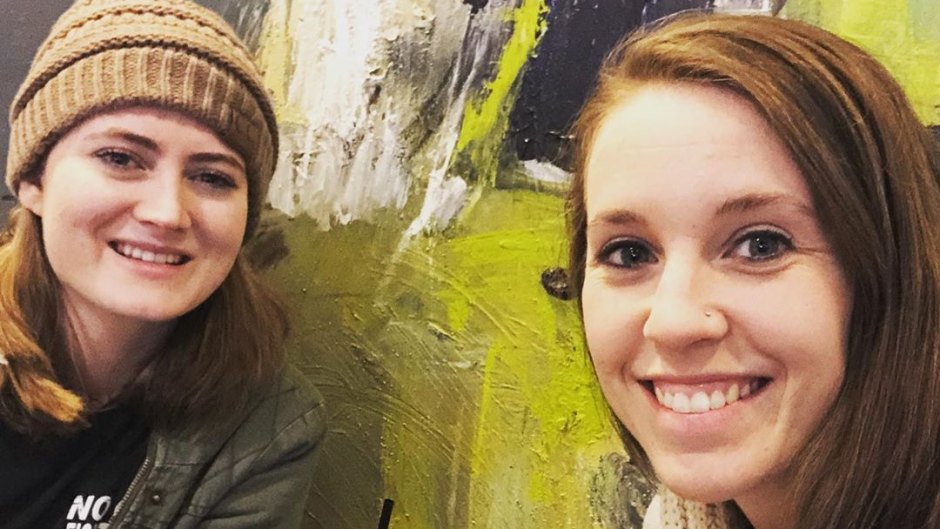 Jill Duggar Takes Selfie With Jessica Lester